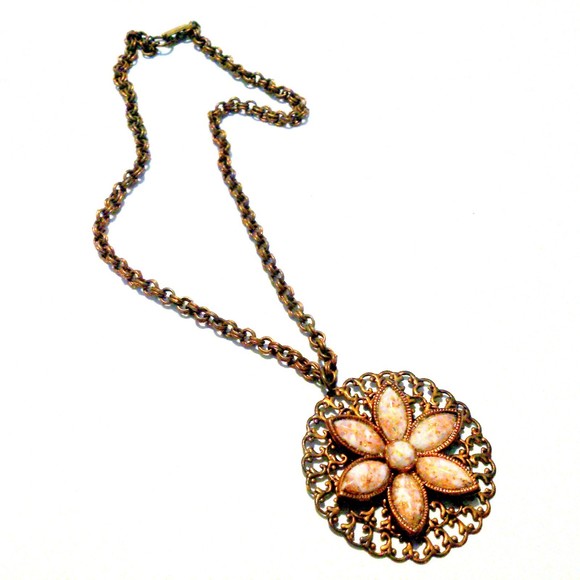 Vintage Mid Century Copper Necklace with Copper Fleck Lucite Flower - Picture 2 of 3